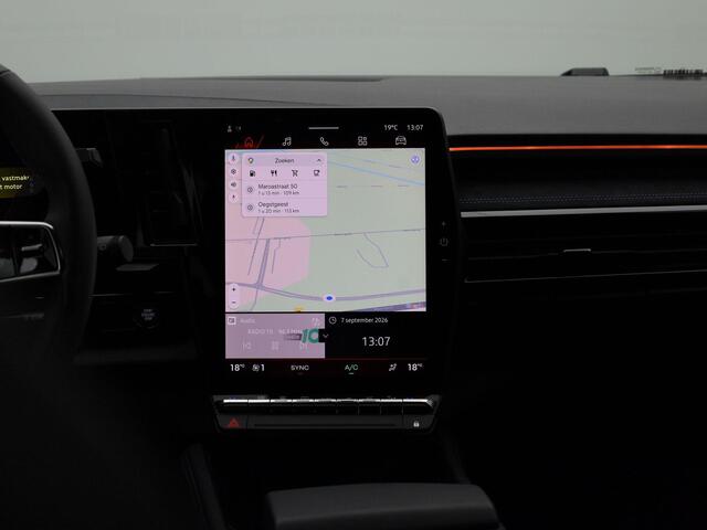 Renault Austral 1.2 E-Tech full hybrid 200Pk techno esprit Alpine | Trekhaak | Adaptive Cruise Control | Google Maps Navigatie | Apple & Android Carplay | Climate Control | Parkeersensoren | Achteruitrijcamera | Trekhaak | Elektrisch Bedienbare Achterklep |