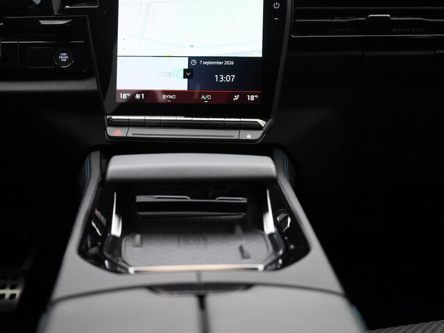 Renault Austral 1.2 E-Tech full hybrid 200Pk techno esprit Alpine | Trekhaak | Adaptive Cruise Control | Google Maps Navigatie | Apple & Android Carplay | Climate Control | Parkeersensoren | Achteruitrijcamera | Trekhaak | Elektrisch Bedienbare Achterklep |