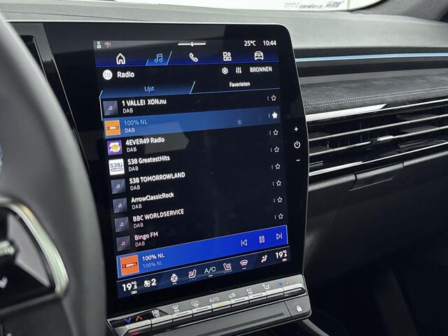 Renault Austral 1.2 E-Tech full hybrid 200Pk esprit Alpine | Google Navigatie | Apple & Android Carplay | Parkeersensoren Voor & Achter + 360 Camera | 4 Control | Harman Kardon Geluidssysteem | Panorama Dak | Matrix LED Koplampen |