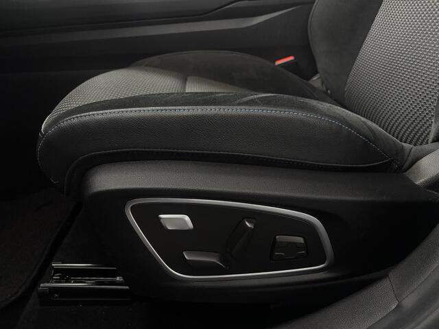 Renault Austral 1.2 E-Tech full hybrid 200 iconic esprit Alpine | Panoramadak | Harman/Kardon Audio | Stoel & Stuurverwarming |