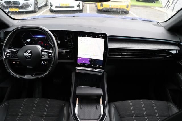 Renault Austral 1.2 E-Tech full hybrid 200 techno HEV | Cruise Control | Camera | Navigatie | 1500kg trekgewicht