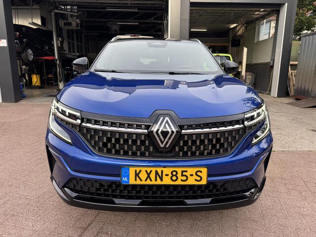 Renault Austral 1.2 E-Tech full hybrid 200 iconic