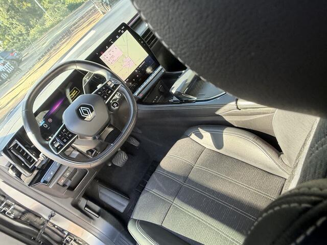 Renault Austral 1.2 E-Tech full hybrid 200 techno Navi & Carplay | Cruise | 360 Camera | Full Led | 2024