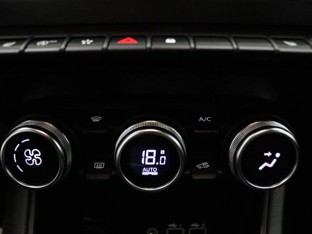 Renault CAPTUR TCe 140pk Techno EDC/AUTOMAAT Climate control | Navig | 18" lm velgen