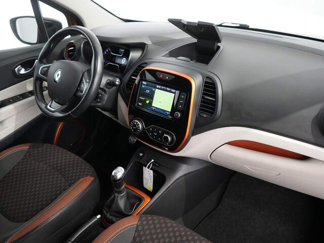 Renault CAPTUR 1.3 TCe Intens | Bose | Cruise control |