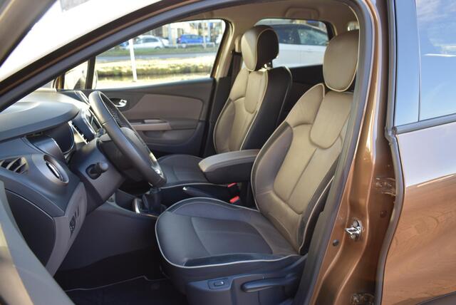 Renault CAPTUR 0.9 TCe Intens Leder Navi Km 58.000!!