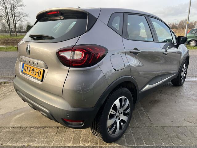 Renault CAPTUR 0.9 TCe Limited / Keyless / Stoelverw. V / Cruise / Applecarplay - Androidauto /