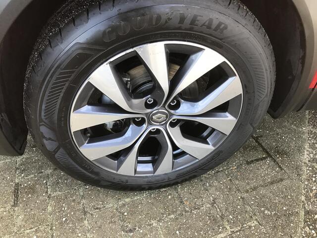 Renault CAPTUR 1.0 TCe 100 Bi-Fuel Intens / CAMERA / PARKEERSENSOREN VOOR EN ACHTER / NAVIGATIE / LPG3 / LICHTMETALEN VELGEN
