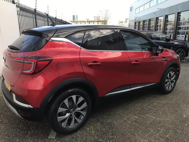 Renault CAPTUR 1.0 TCe 100 Bi-Fuel Intens / CAMERA / PARKEERSENSOREN VOOR EN ACHTER / NAVIGATIE / LPG3 / LICHTMETALEN VELGEN