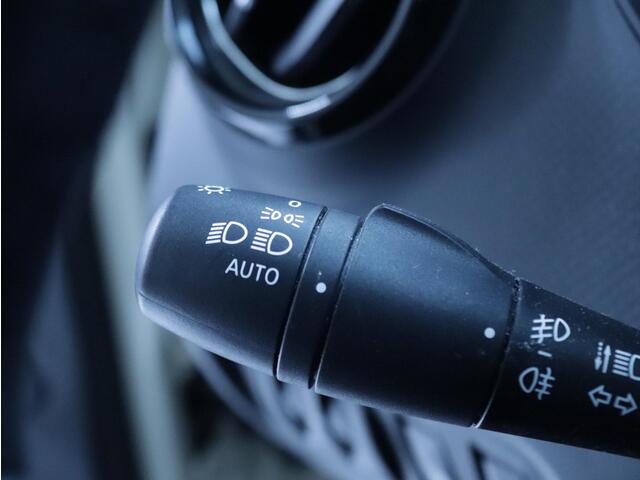 Renault CAPTUR 0.9 TCe Xmod Leder/Navi/Stoelverwarming