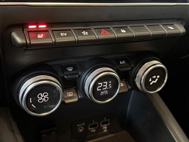 Renault CAPTUR 1.6 E-Tech Plug-in Hybrid 160 Edition One 9,3" navi | Bose | 18" | Camera | Stoelverwarming | 100% Dealer onderhouden!
