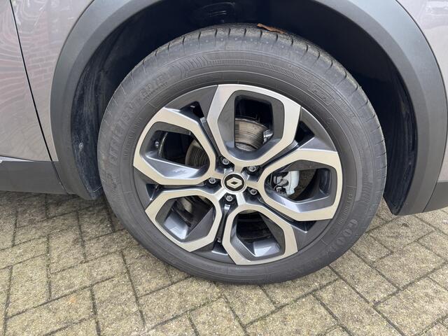 Renault CAPTUR 1.0 TCe 90 techno/Winter pack/18 Inch LM Velgen
