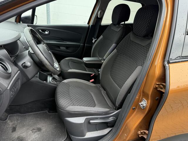 Renault CAPTUR 1.2 TCe Intens (Hoge Instap) Automaat | Camera | Navigatie | Dealer Onderhouden