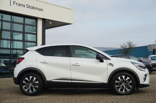 Renault CAPTUR 1.6 E-Tech Plug-in Hybrid 160 Techno (Sunroof, Trekhaak)