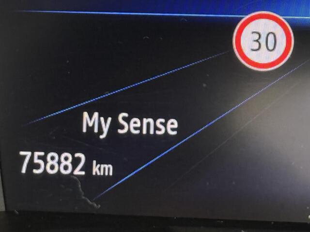 Renault CAPTUR TCe 140 EDC Initiale Paris /Bose/Schuifdak/Leder