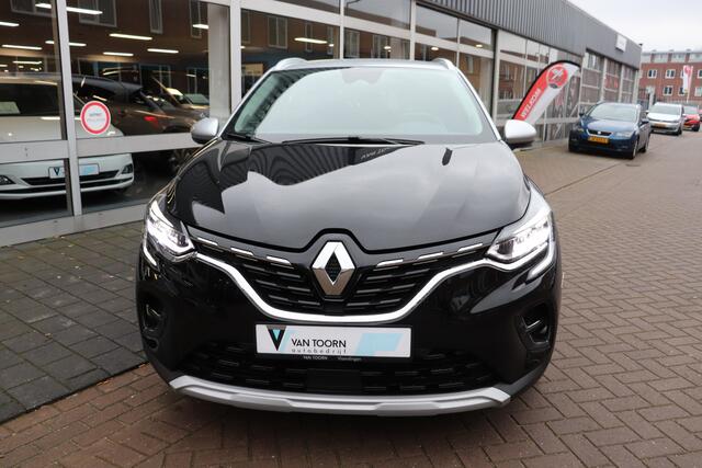 Renault CAPTUR 1.3 TCe 130 Intens Automaat. Navigatie.