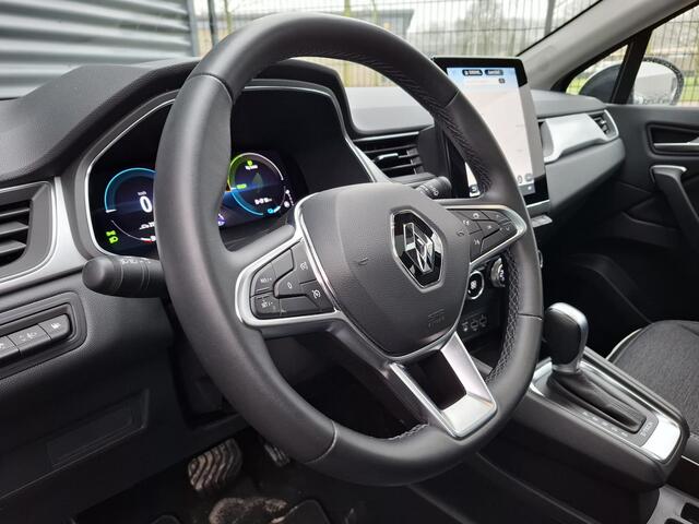 Renault CAPTUR 1.6 E-Tech Plug-in Hybrid 160 Intens Dealer O.H. PHEV | Panodak | Sportstoelen Verwarmd | Virtual | Apple Carplay | Navigatie | Camera | DAB | Sfeerverlichting | L.M. 18" |