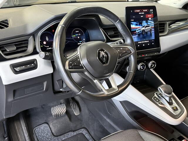 Renault CAPTUR 1.6 E-Tech Plug-in Hybrid 160pk Intens| 9,3" Navi | Bose | 18" | Camera | Stoelverwarming | 100% Dealer onderhouden!