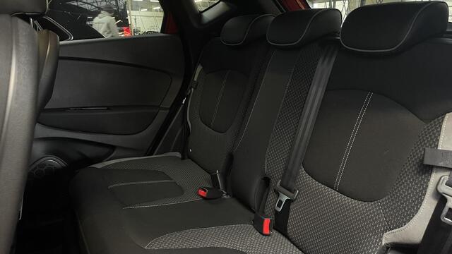 Renault CAPTUR 0.9 TCe Bose | Navigatie | Camera | Led | Intens |