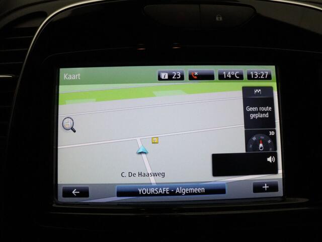 Renault CAPTUR TCe 90pk Intens Camera | Climate | Cruise | Parkeersens. v+a