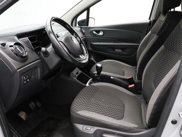 Renault CAPTUR 0.9 TCe Intens Climate control | Navig | Stoelverwarming voor