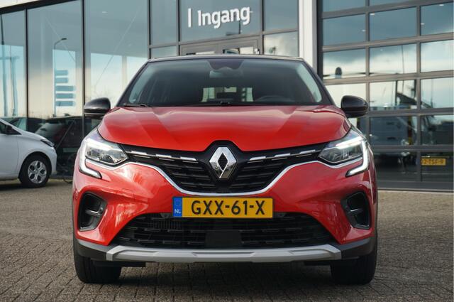 Renault CAPTUR 1.3 TCE 140 EDC Techno