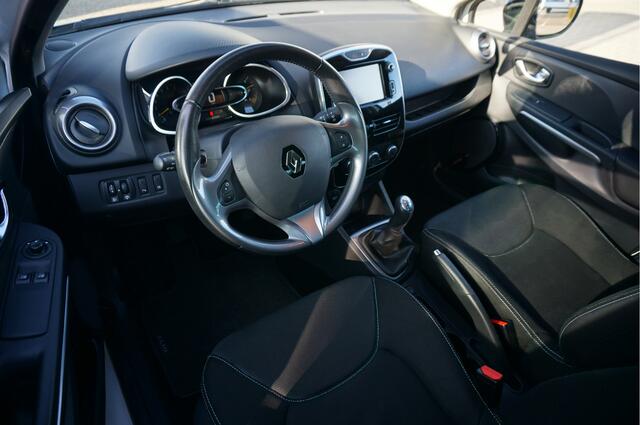 Renault CAPTUR 1.3 TCE 150 EDC Version S