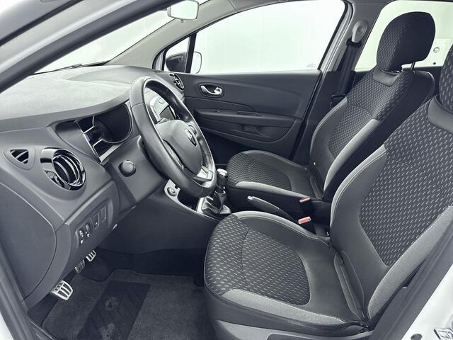 Renault CAPTUR 1.3 TCe Intens 130PK | Wordt verwacht | Trekhaak afneembaar | Navigatie | Achteruitrijcamera | Climate Control