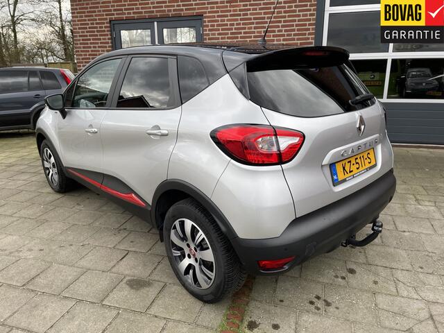 Renault CAPTUR 0.9 TCe Limited 66kw (Trekhaak, Airco, Cruise control, Navigatie,) DIRECT RIJKLAARPRIJS!