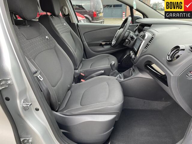 Renault CAPTUR 0.9 TCe Limited 66kw (Trekhaak, Airco, Cruise control, Navigatie,) DIRECT RIJKLAARPRIJS!