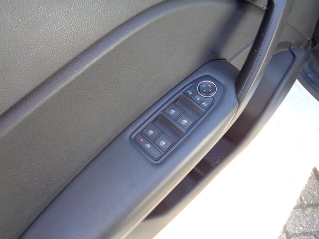 Renault CAPTUR 1.0 TCe 90 Zen Airco, Cruise, Carplay/android auto, LM velgen, zwart dak
