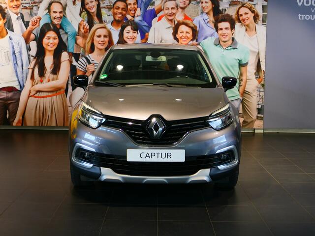 Renault CAPTUR 1.3 TCe Intens *AUTOMAAT* - Parkeerassistent, camera, clima