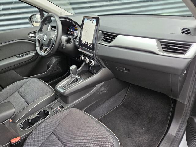Renault CAPTUR Plug-in Hybrid 160 Intens Dealer O.H PHEV | Stoelverwarming | Navi Groot Scherm | Camera | LED | 18"L.M | Apple Carplay | Keyless | Laneassist | DAB |