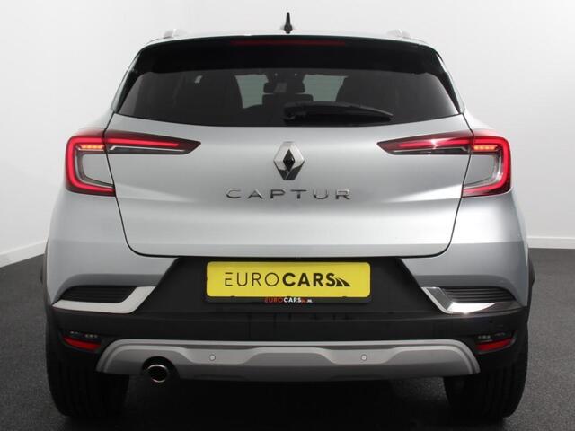 Renault CAPTUR 1.3 TCe 140pk Automaat Intens Renault Captur 1.3 TCe 140 Intens | Achteruitrijcamera | Verwarmde voorstoelen | Climate control | Lane assist | LED | Navigatie | Stuurverwarming | Parkeersensoren | Cruise control | Apple Carplay/ Andriod auto