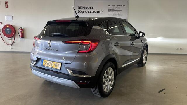 Renault CAPTUR 1.0 TCe 90 Intens / PACK NAVIGATION / PACK CITY / STANDAARD VEILIGHEIDSPAKKET / ELEKTRISCH VERSTEL- VERWARM EN INKLAPBARE HANDMATIGE BUITENSPIEGELS / Transport naar Lijnden