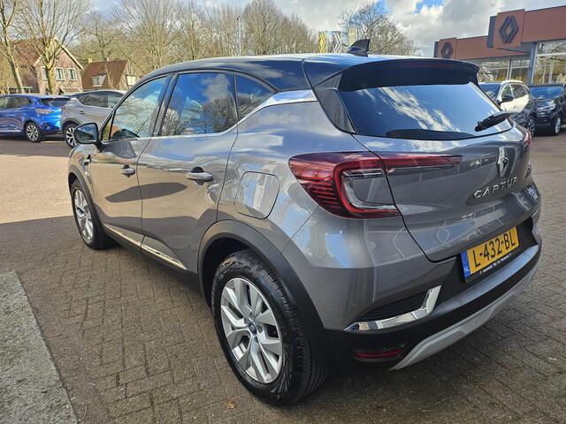 Renault CAPTUR 1.6 E-Tech Plug-in Hybrid 160 intens