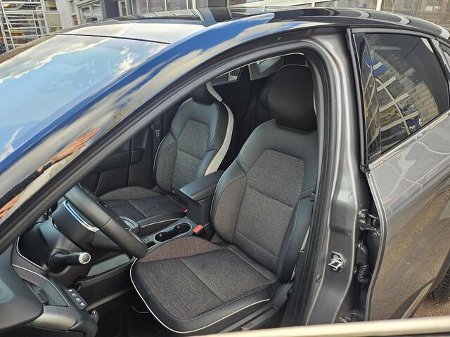 Renault CAPTUR 1.6 E-Tech Plug-in Hybrid 160 intens