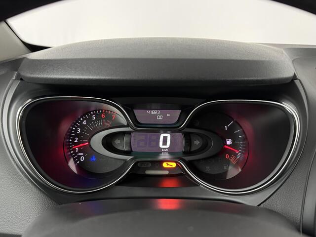 Renault CAPTUR 0.9 TCe Limited | Navigatie | Key-less | Airco | Parkeersensoren | Cruise Control | Lichtmetaal | BT-Telefoonfunctie | Android Auto |