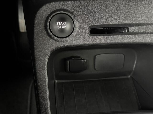Renault CAPTUR 0.9 TCe Limited | Navigatie | Key-less | Airco | Parkeersensoren | Cruise Control | Lichtmetaal | BT-Telefoonfunctie | Android Auto |