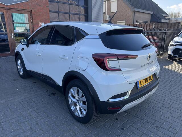 Renault CAPTUR 1.6 E-Tech Plug-in Hybrid 160 Business | NAP | Camera