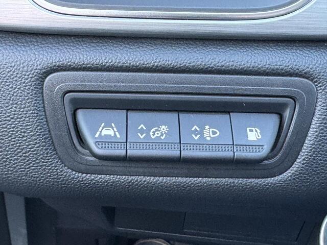Renault CAPTUR 1.6 E-Tech Plug-in Hybrid 160 Business | NAP | Camera