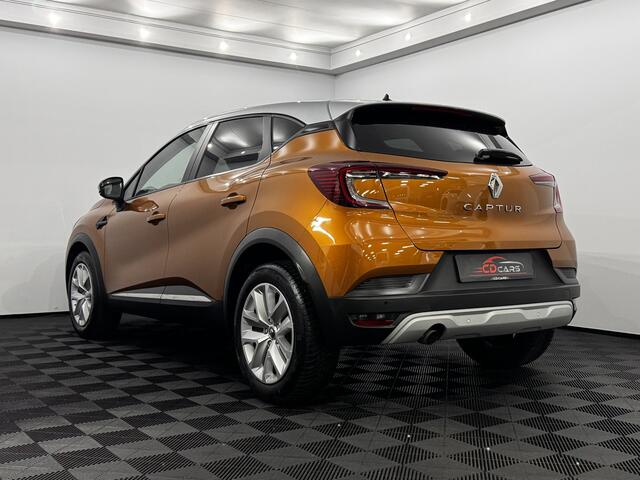 Renault CAPTUR 1.3 TCe 130 Intens Clima, Navi, Parkeersensoren, Keyless start, Cruise control, Rijstrook correctie