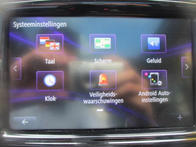 Renault CAPTUR TCe 90PK Intens CAMERA / DEALER ONDERHOUDEN / NAVI / PARK. SENSOREN V+A
