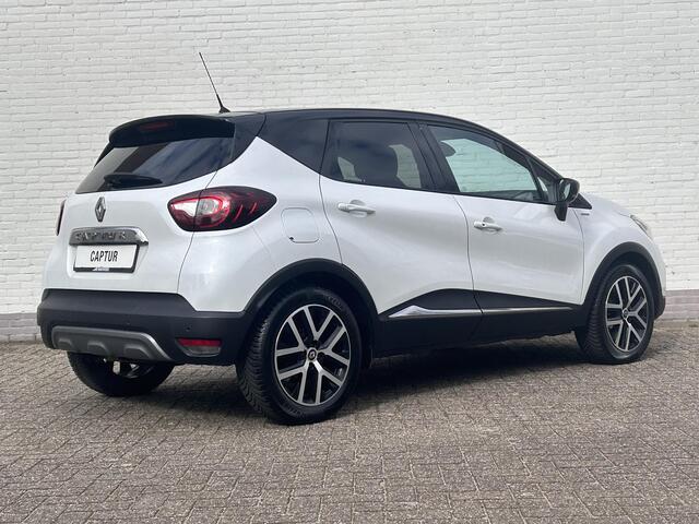 Renault CAPTUR 1.3 TCe Intens Automaat / Camera / Climate control / Cruise Control / Apple carplay + Android auto / LED / DAB / armsteun / Bluetooth / Keyless /