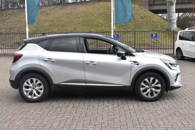 Renault CAPTUR 1.0 TCe 100 Intens 1e Eigenaar | Navigatie | Parkeercamera | Half-Leder