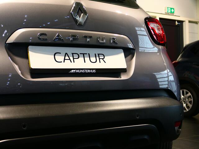 Renault CAPTUR 0.9 TCe Limited - Sensor achter, cruise, airco, navi