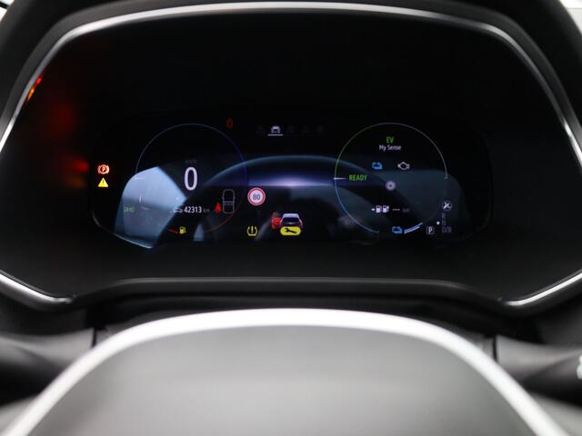 Renault CAPTUR 1.6 E-Tech Plug-in Hybrid 160 Intens | PANO | KEYLESS