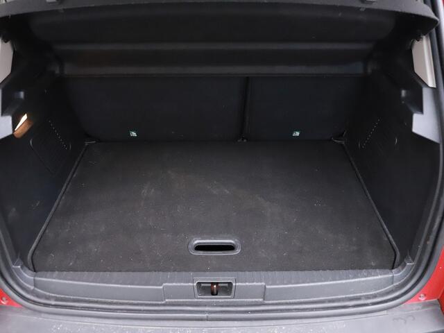 Renault CAPTUR 1.3 TCe Intens | Navi | Clima | 05-2019 49.139 KM