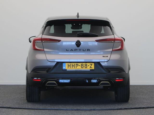 Renault CAPTUR 1.6 E-Tech Hybrid 145 E-Tech engineered | Achteruitrijcamera | Parkeersensoren voor en achter | Cruise control | Climate control |