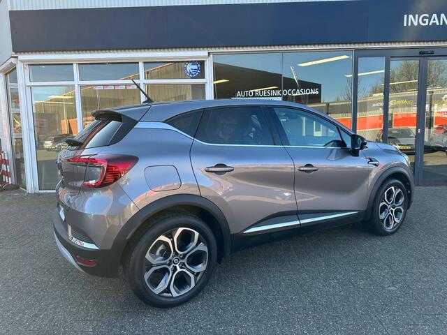 Renault CAPTUR 1.6 ET H 145 INTENS